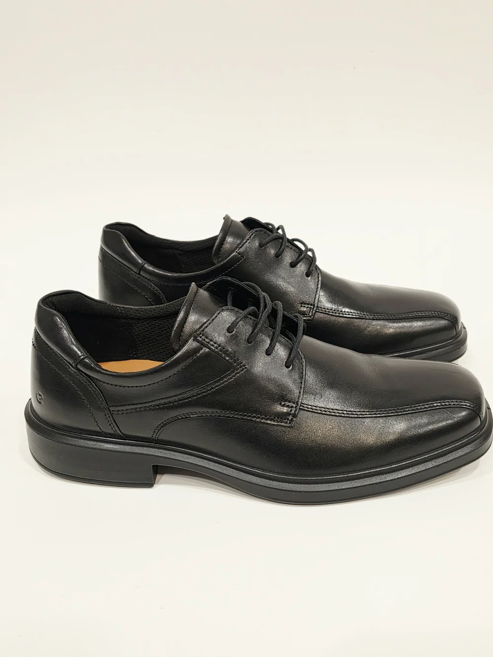 Ecco Helsinki 2 Derby Black Leather Men's Derby Dress Shoes EU 42/US 8-8.5